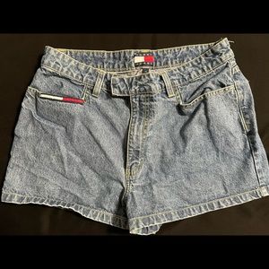 Vintage Tommy Hilfiger shorts